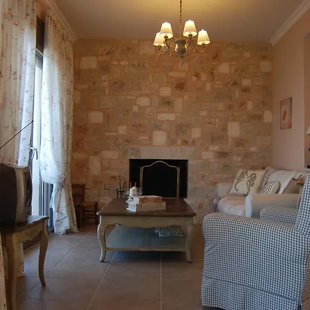 Elli's Luxury Houses Petani Beach Apartmán Vóvikes