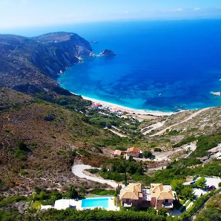 Elli's Luxury Houses Petani Beach Apartmán